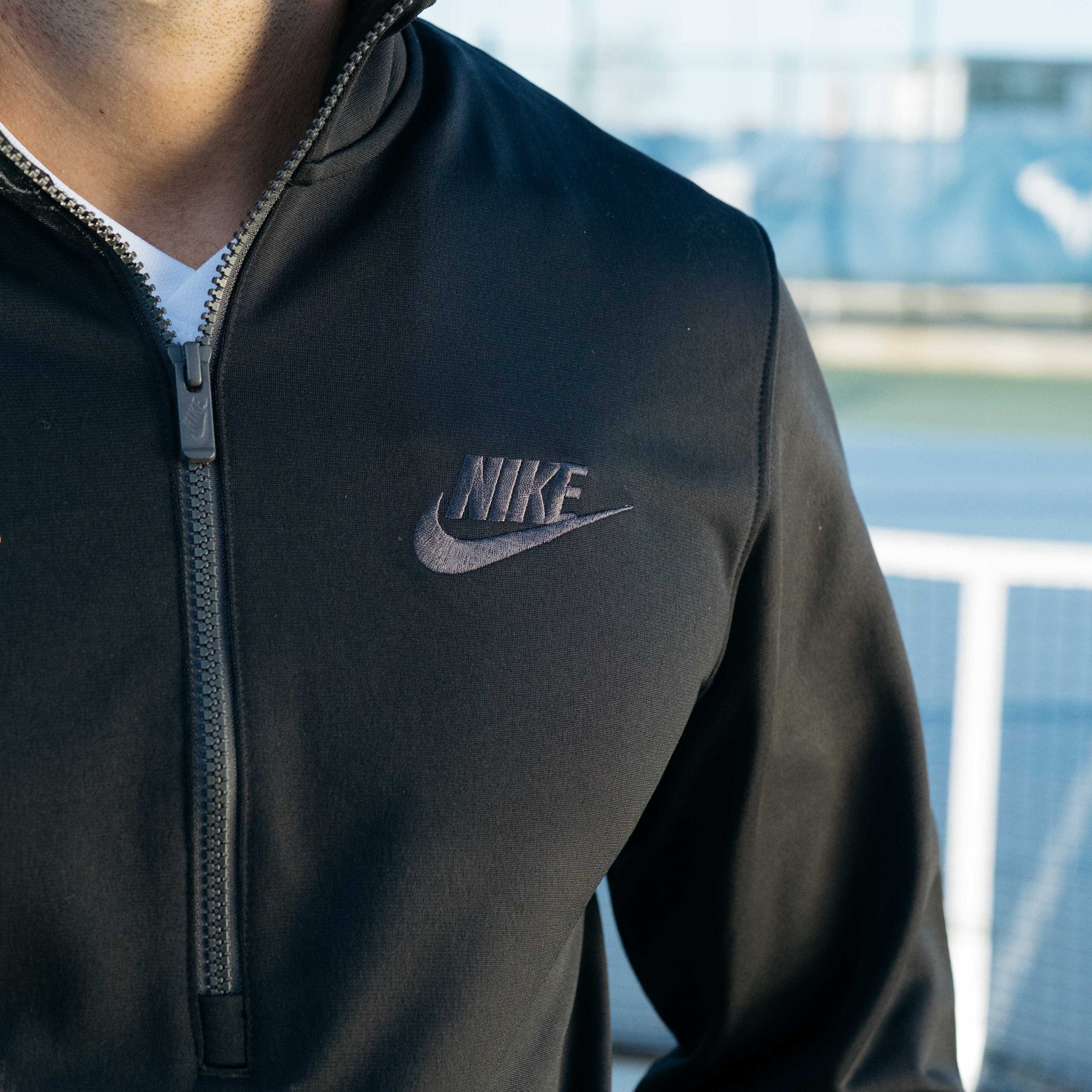 Chaqueta negra de chándal Nike para hombre